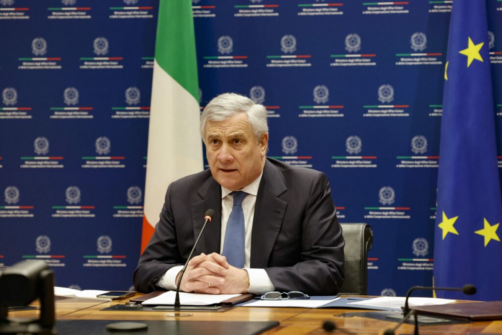 L’Italia è in politica estera: un impegno collettivo