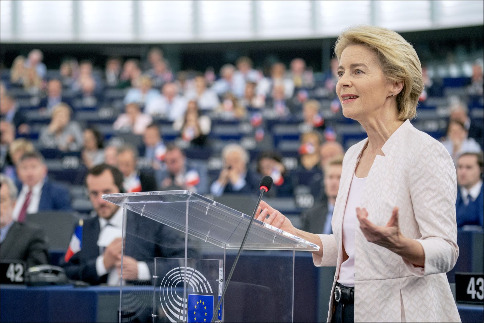 La Commissione europea presenta un pacchetto di sicurezza economica