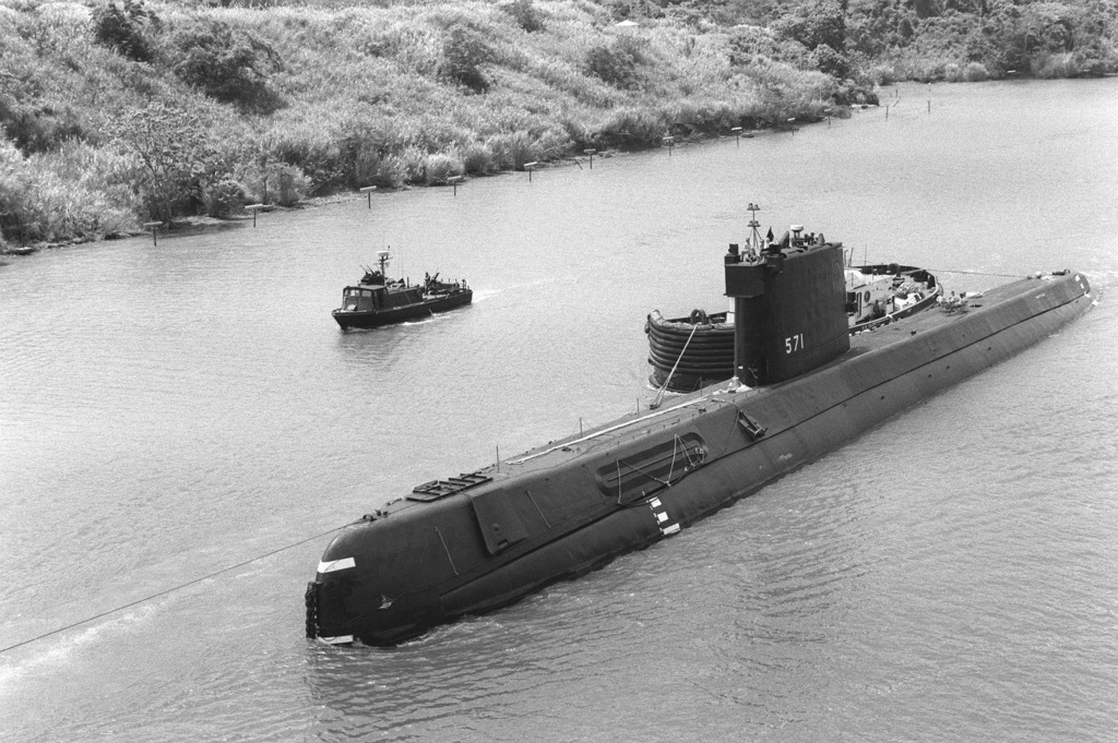 70° anniversario del varo negli Stati Uniti dell’USS Nautilus, il primo sottomarino a propulsione nucleare operativo al mondo