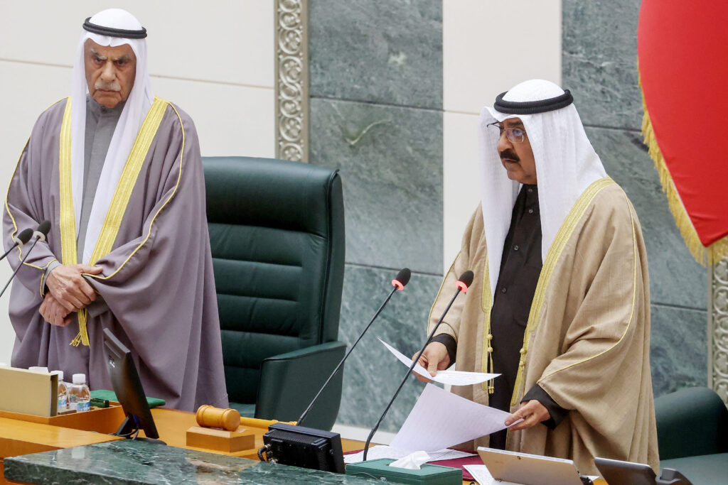 Historic crisis in Kuwait: the Emir suspends Parliament