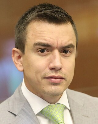 Il presidente Daniel Noboa e l’esponente della sinistra Luisa González si confrontano prima del ballottaggio presidenziale